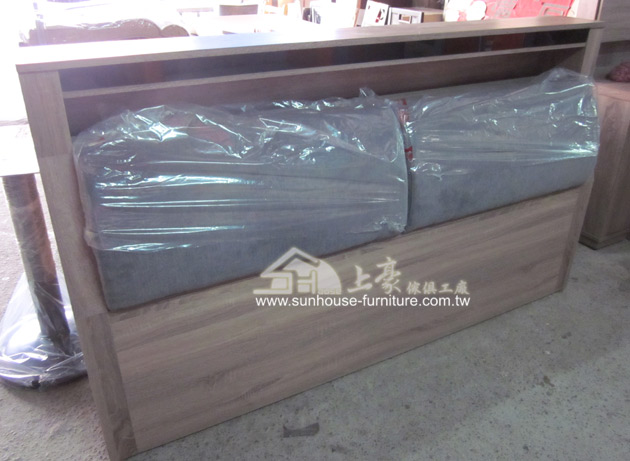 1603-5關廟郭先生訂製6尺床頭箱